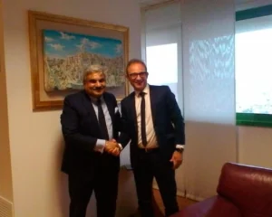 vice sindaco e ambasciatore