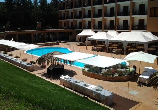 hotel-con-piscina