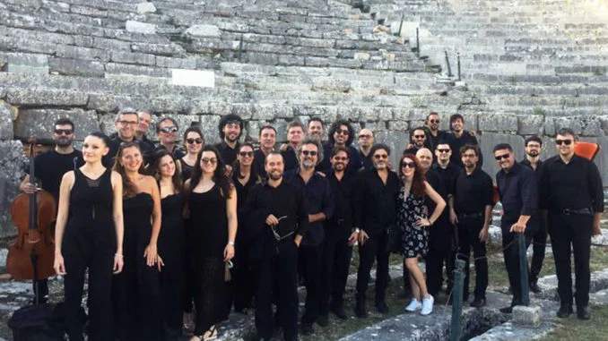 Orchestra Magna Grecia in tournee