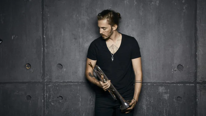 Dennislloyd022