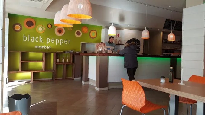 black pepper 2