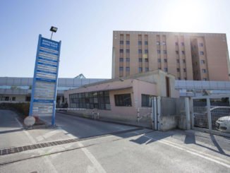 ospedale san pio: le soluzioni del tavolo istituzionale. 98 ospedale castellaneta1 radio laser news matera potenza puglia basilicata