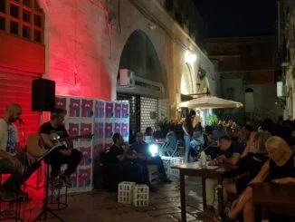Secondo appuntamento della rassegna Paper Pop Renzo Stefanel presenta a Matera: “Ancora sesso, droga e calci in bocca”