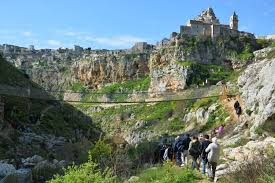 ponte tibetano sulla gravina