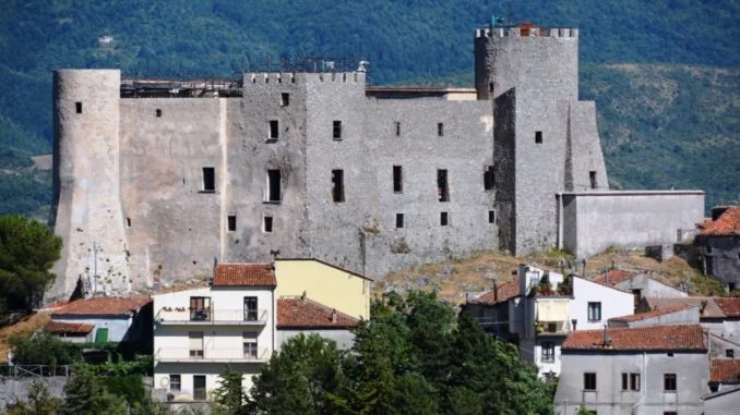 Castello_-_Foto_Pasquale_Dicillo_DSC_7408ld