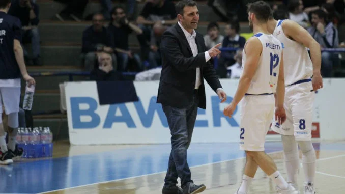 coach olimpia