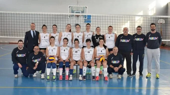 foto di gruppo Argese Volley Crispiano 2018-19 (1)