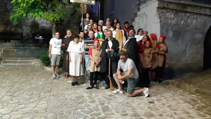 quel paese, cast