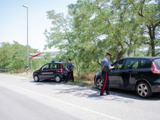 matera e miglionico (mt): contrasto allo spaccio di droga. controlli dei carabinieri 97 immagine radio laser news matera potenza puglia basilicata