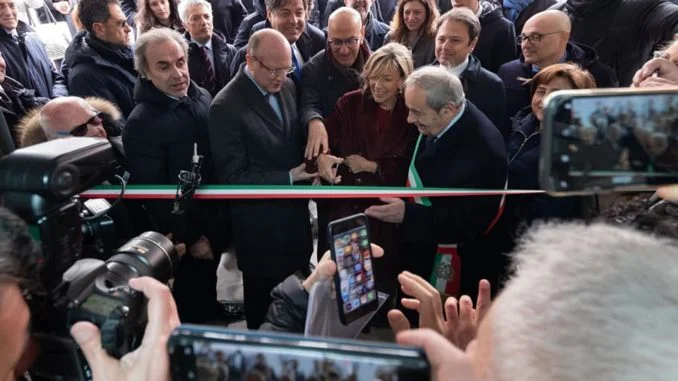 Taglio del nastro progetto Open Future