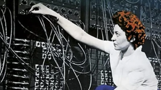 il-computer-e-donna-dedalo-1-1024x576