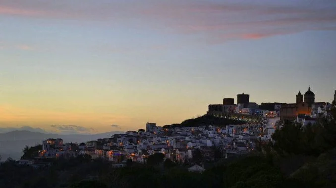 pisticci-notte