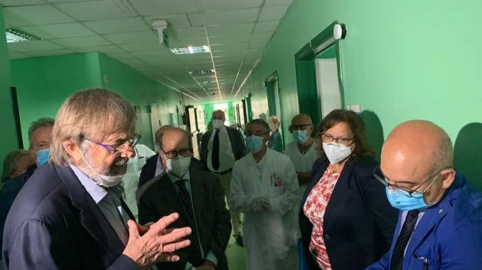 CS - IL COMMIISSARIO AD ACTA DELL'ASP COSENZA ZUCCATELLI IN VISITA AL CHIDICHIMO DI TREBISACCE (2)