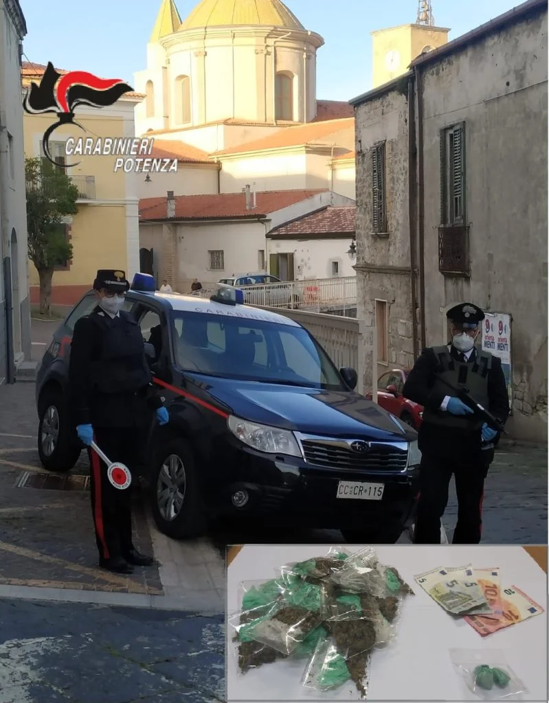 Rionero in Vulture (PZ): Nuova operazione antidroga dei Carabinieri. Una persona arrestata ed una segnalata quale assuntore di stupefacenti.