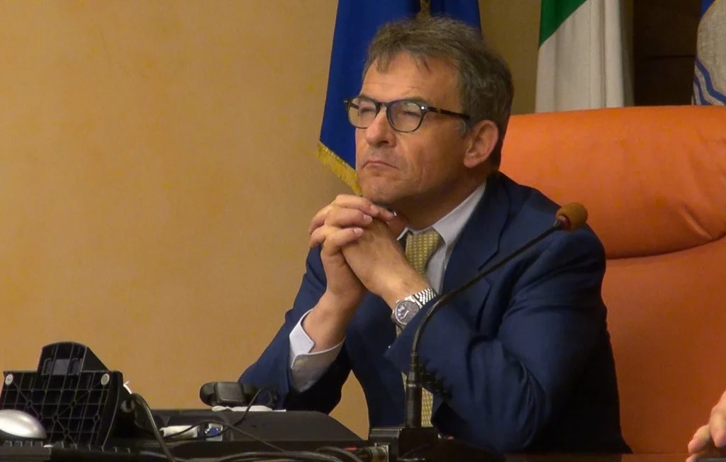 Contributi acqua per famiglie in disagio, conferenza stampa in Regione