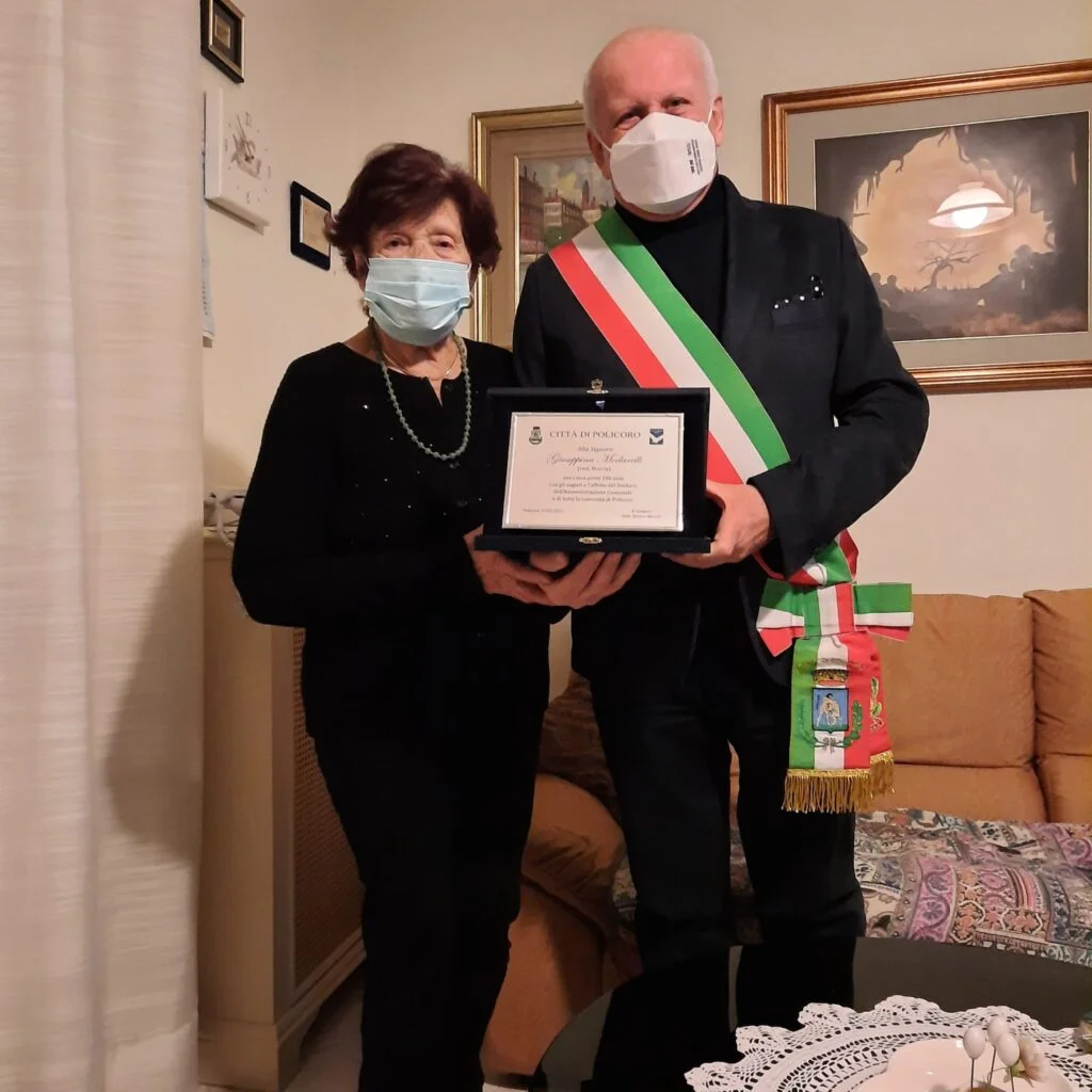 Centenaria a Policoro: gli auguri del Sindaco e dell’Amministrazione Comunale