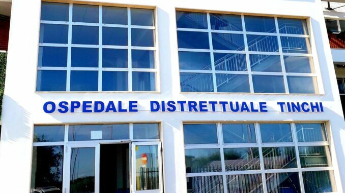 foto del Comitato difesa Ospedale di Tinchi 2