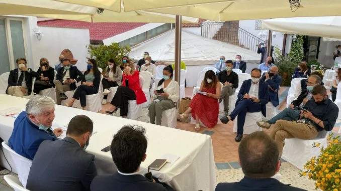 Conf.-stampa-Consorzio-Turistico-Maratea-2