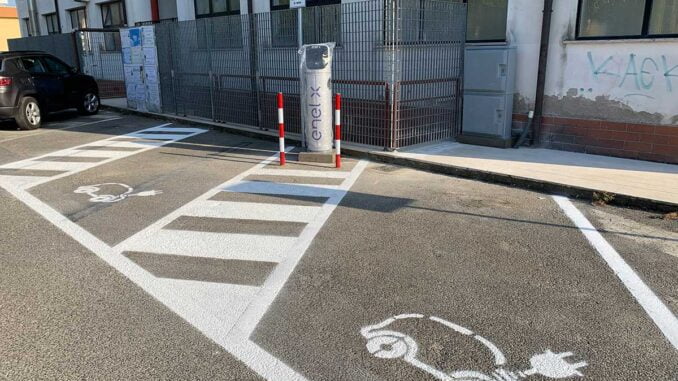 colonnina-elettrica-pisticci-1