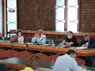 braia: tratta ferroviaria ferrandina-matera verso la dorsale adriatica. incontro sistema imprese e sindacato, unanime il sostegno e la condivisione. 58 incontro ferrovia 1 radio laser news matera potenza puglia basilicata