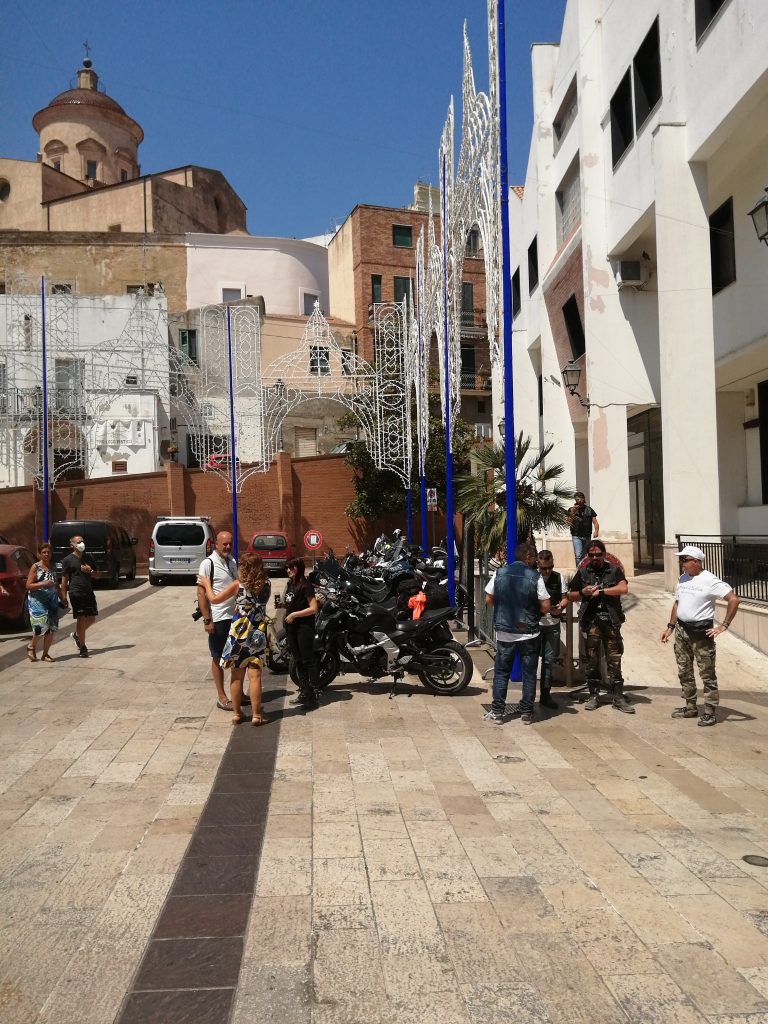 su iniziativa pro loco pisticci oggi 13 agosto tappa in citta', di "basilicata tour hd 2021 alla scopera dei templari" da harleysti di basilicata 1 img 20210813 121341 radio laser news matera potenza puglia basilicata