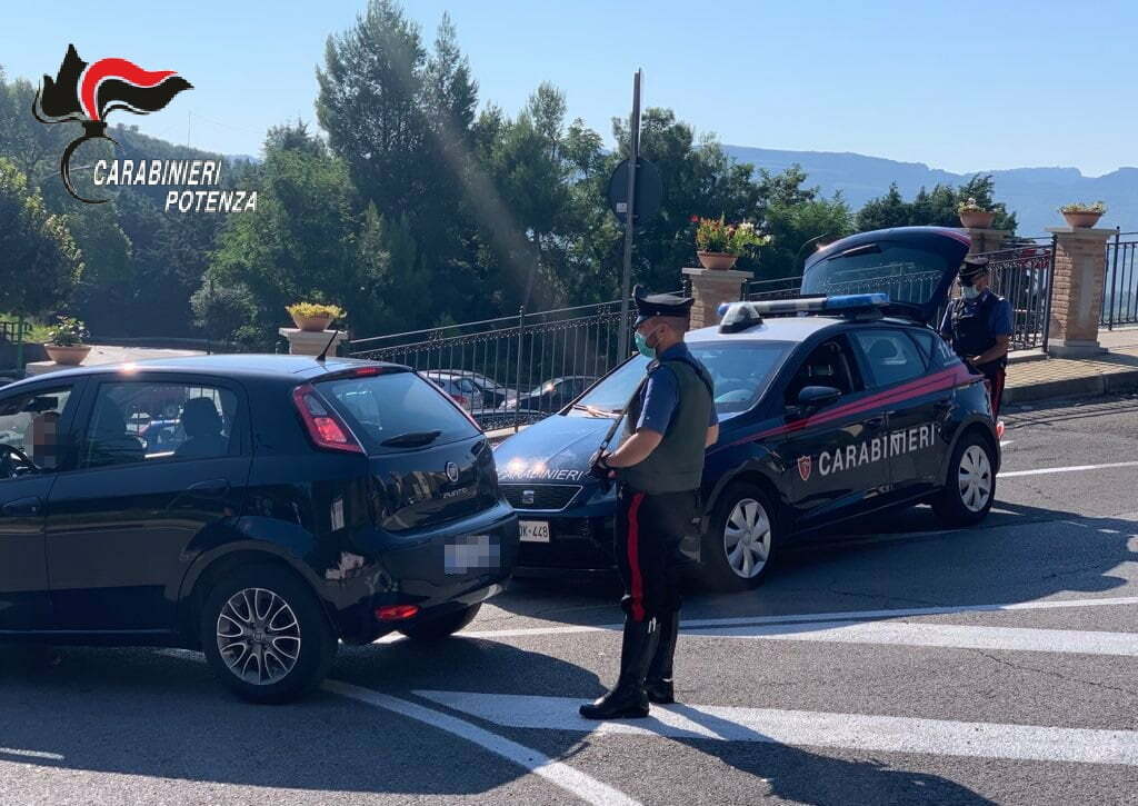 Sant’Arcangelo (PZ): Operazione antidroga dei Carabinieri. Una persona arrestata.