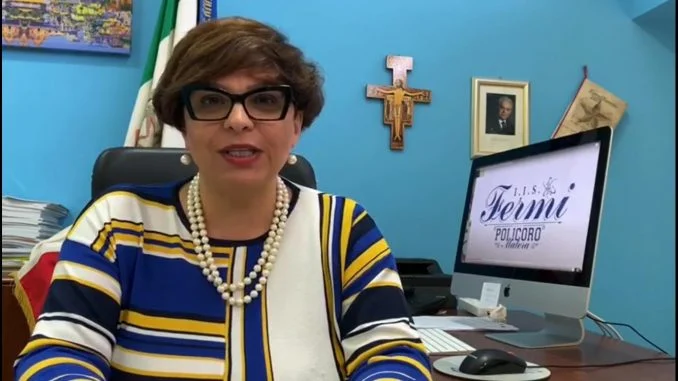 DIRIGENTE GIOVANNA TARANTINO
