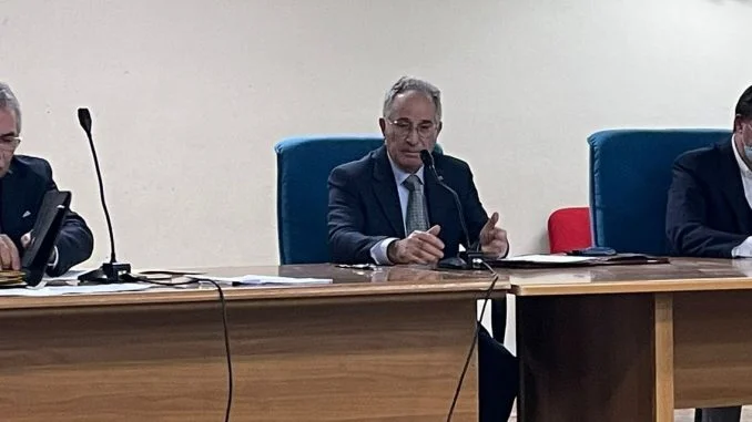 3-M.-Castonuovo-A.-Amorosi-L.-Saggese