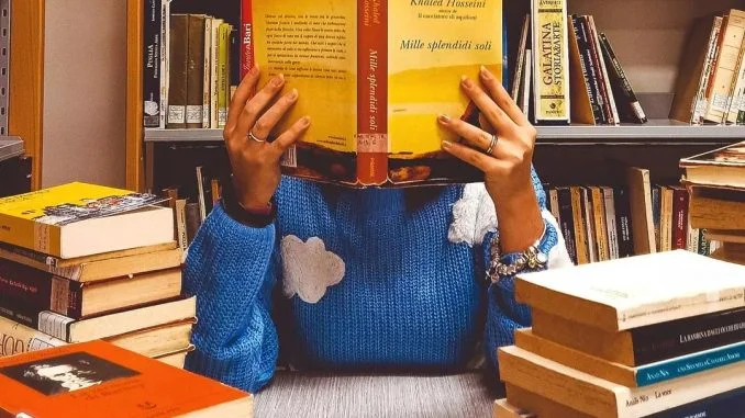 Biblioteca Cutrofiano (1)