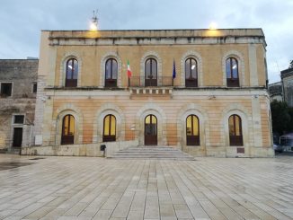 lecce (puglia): prosegue a cutrofiano la rassegna di laboratori, presentazioni e incontri per aspettare natale nel museo della ceramica e nella biblioteca. 86 museo della ceramica cutrofiano 2 radio laser news matera potenza puglia basilicata