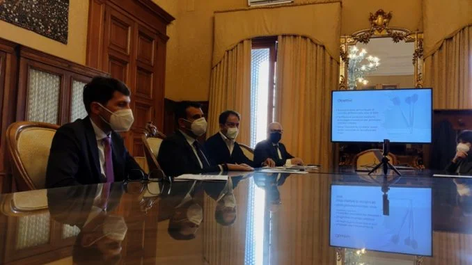 11-02-22 presentato il piano cittadino per la razionalizzazione e l'efficientamento del sistema di raccolta dei rifiuti urbani