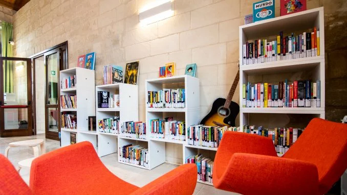 Biblioteca Ognibene - interno