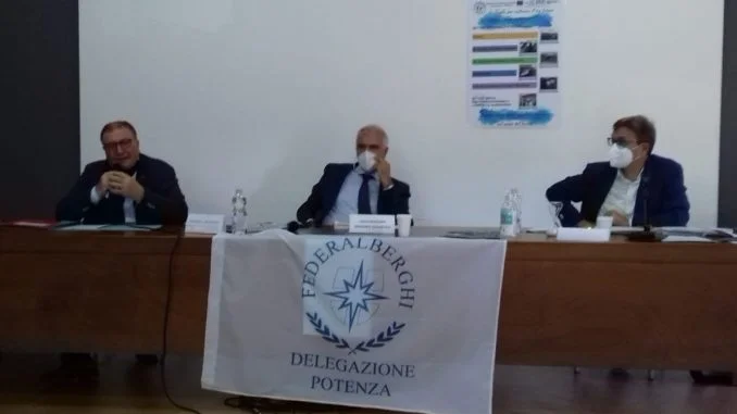 ass. federalberghi. 3