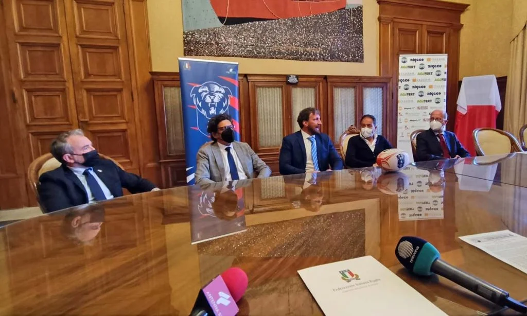 <strong>QUESTA MATTINA LA PRESENTAZIONE DI MAURO BERGAMASCO</strong>
