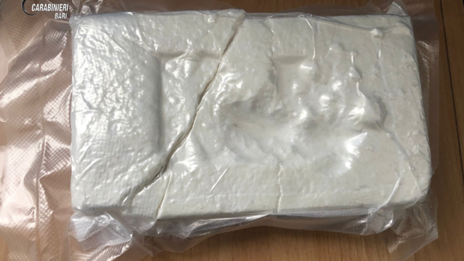 Modugno -1 kg cocaina