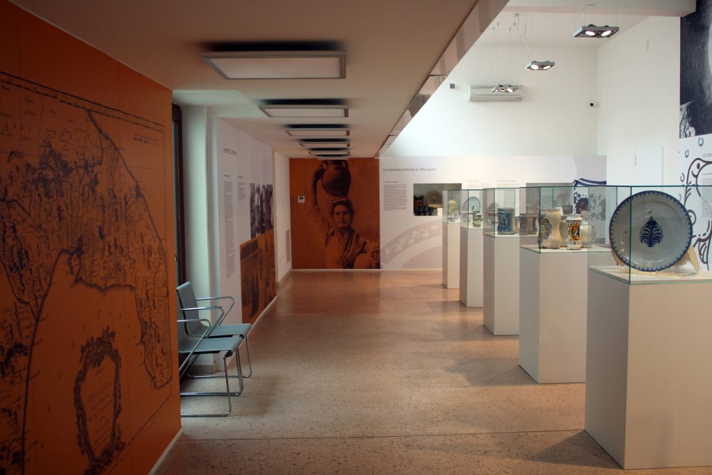 domenica 24 aprile - morning yoga e "il castello fuori porta" per "attraverso il castello" al carlo v di lecce 2 museo della ceramica cutrofiano radiolaser news matera potenza puglia basilicata