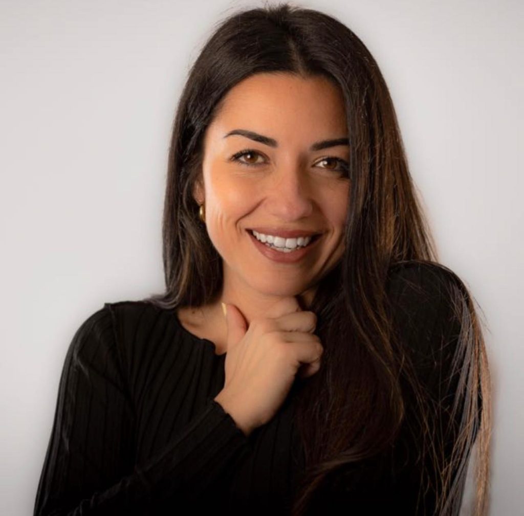 azione: un nuovo modo di fare politica per le donne. competenza e merito. 2 valentina papandrea radio laser news matera potenza puglia basilicata