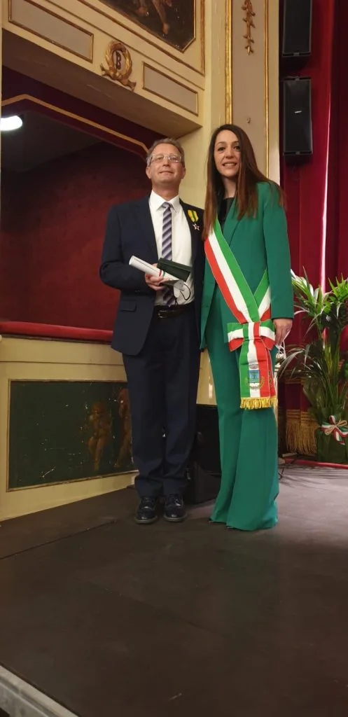 Cerimonia di consegna delle 'Stelle al merito del lavoro': insignito il paternese Antonio Notarfrancesco