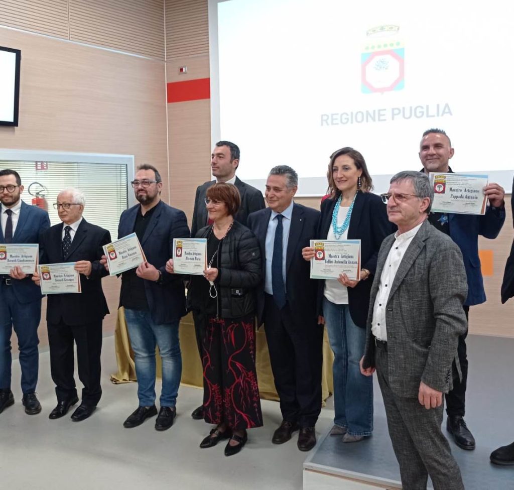 assegnato dalla regione puglia il titolo di “maestro artigiano” ad antonio pappada’ - il ramaio di specchia 1 pappada maestro artigiano 2022 4 radiolaser news matera potenza puglia basilicata