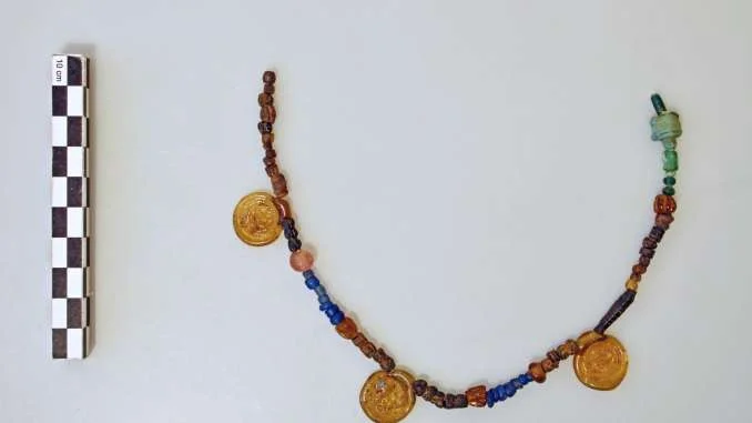 collana