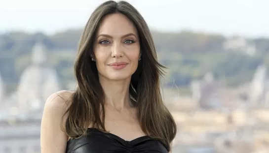Angelina jolie
