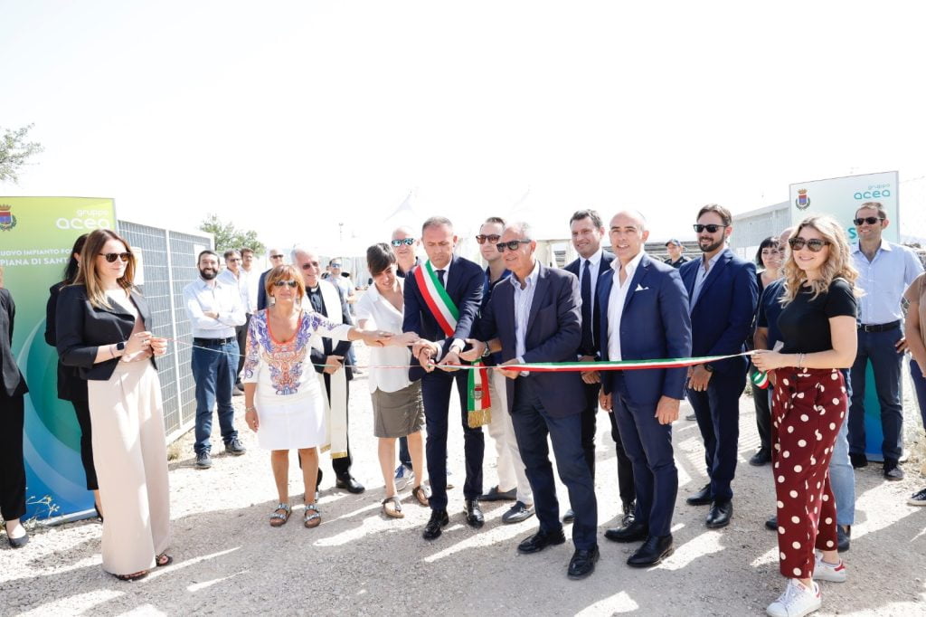 linaugurazione dellimpianto fotovoltaico nel comune di ferrandina 3 1 radiolaser news matera potenza puglia basilicata