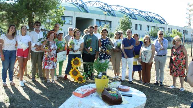 03-08-22 rigenerazioni creative_ieri la consegna dell'area a Santa Rita_2