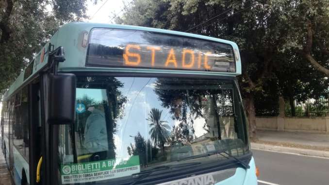 stadio in bus