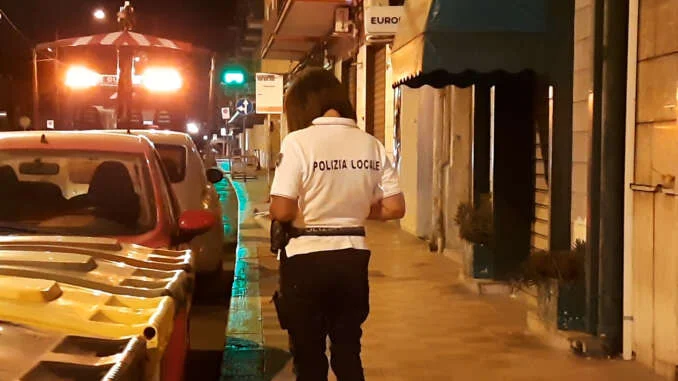 Pulizia notturna q.re Tamburi (2)