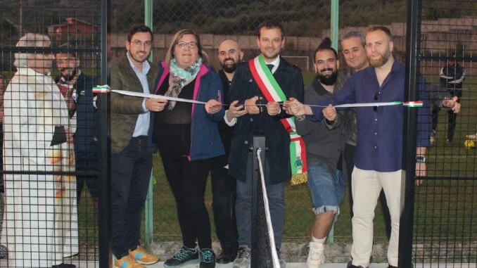 1-TAGLIO-DEL-NASTRO