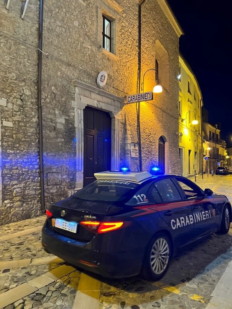 GRASSANO (MT): UCCISO A COLTELLATE IL TITOLARE DI UN BAR. I CARABINIERI ARRESTANO UN UOMO.