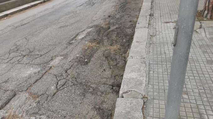 marciapiedi viale leopardi pre-lavori 3 - Copia