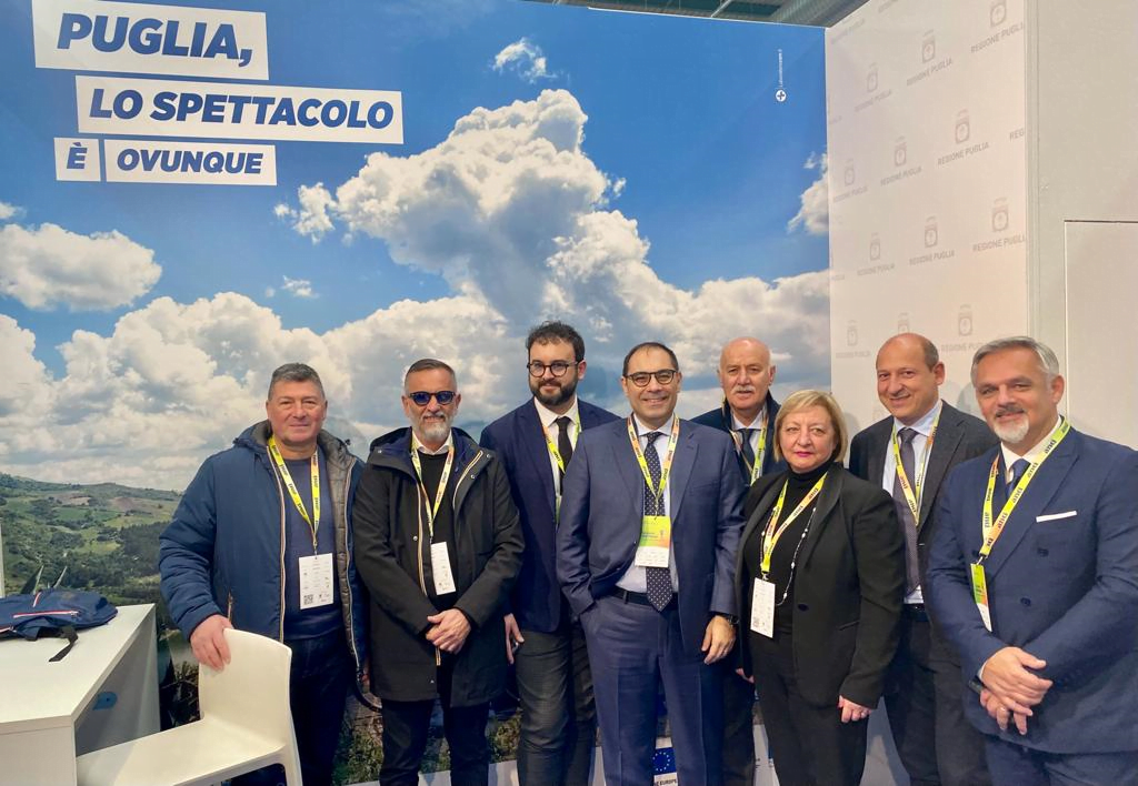 foto assemblea bergamo 3 radiolaser news matera potenza puglia basilicata
