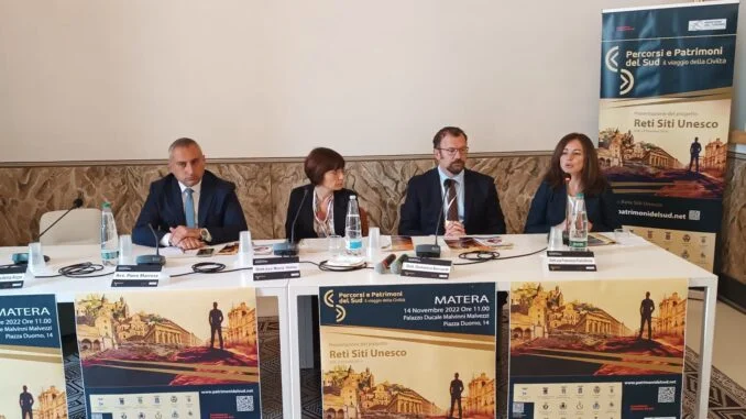 Tavolo_relatori
